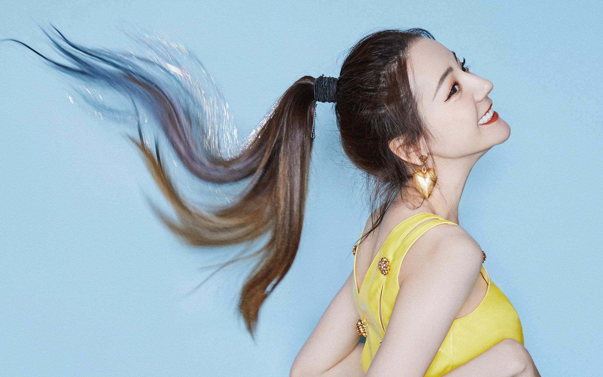 黄鸭公仔引爆的碾压，当法国队用14吨玩具战胜日本队