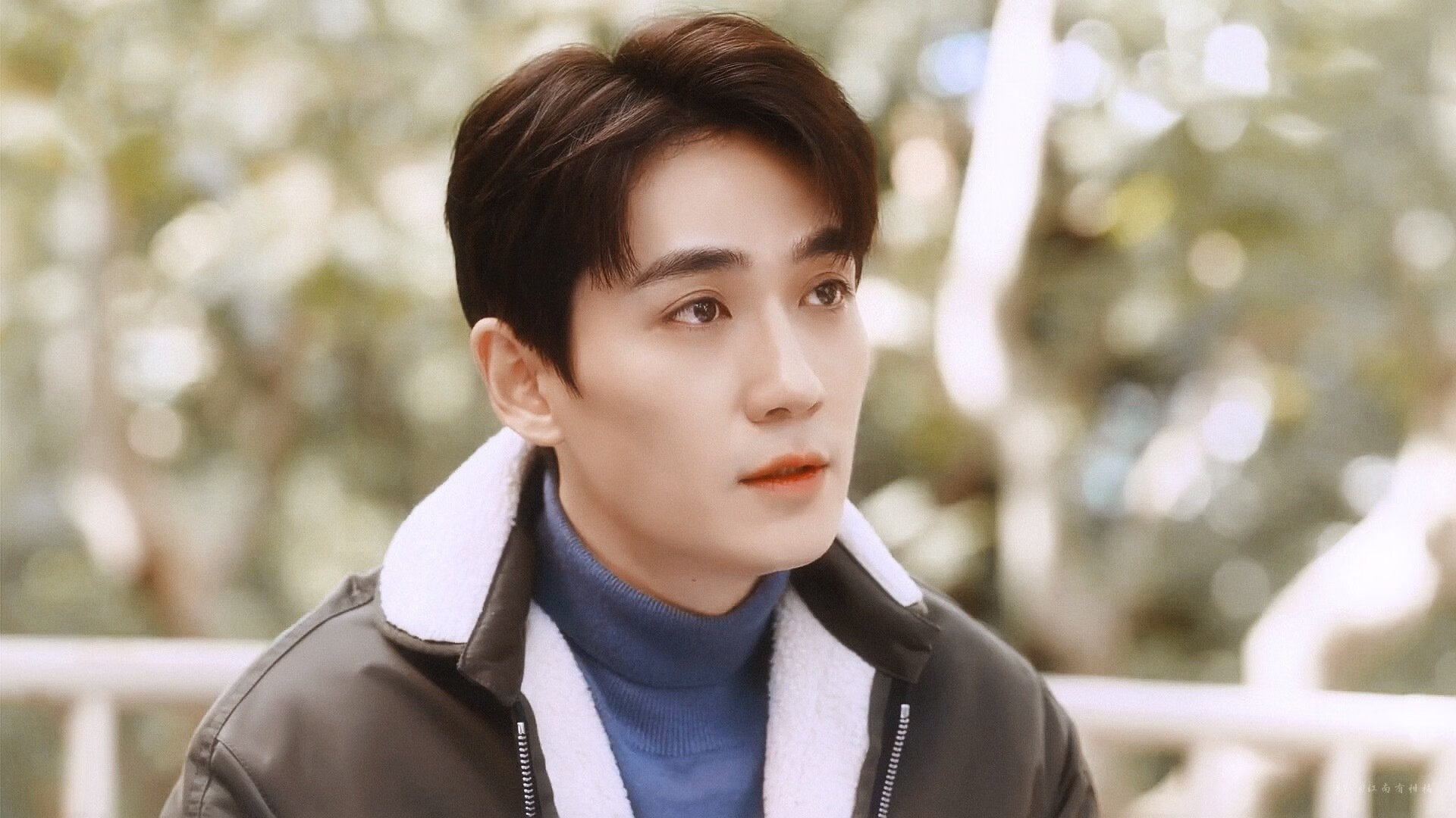 爱游戏下载-风暴眼中屹立，詹姆斯独揽狂澜，广厦力擒太阳