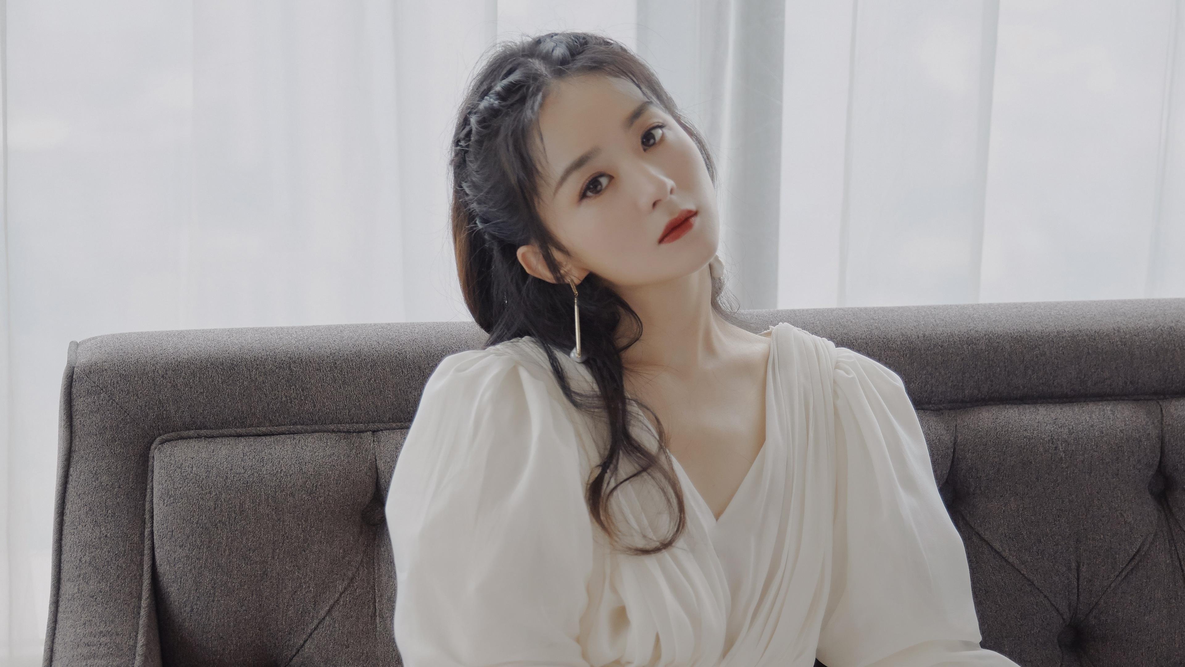 引擎轰鸣VS临门一脚，当F1揭幕战遇上美阿足球破界之战