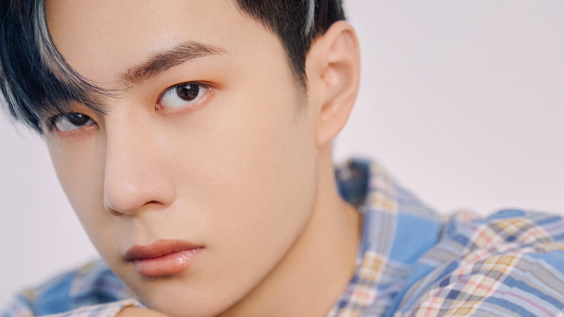 爱游戏大厅-不可复制的火热手感，克莱现象级演出助浙江队荣膺团队之王